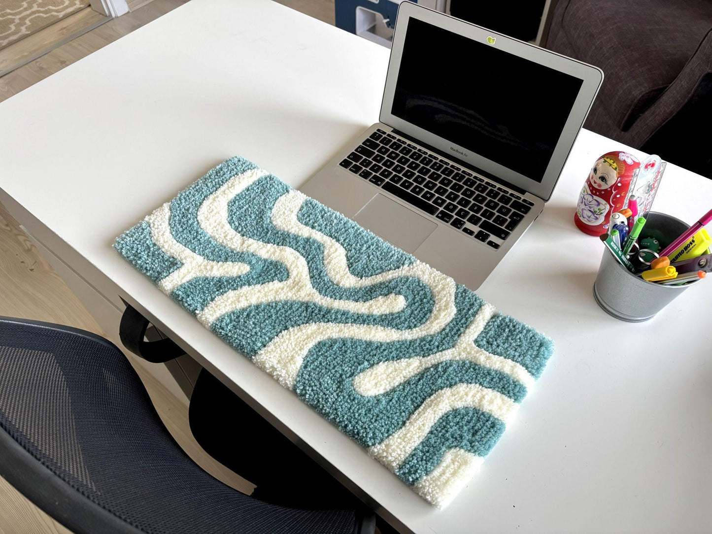 Wavy Blue White Keyboard Rug