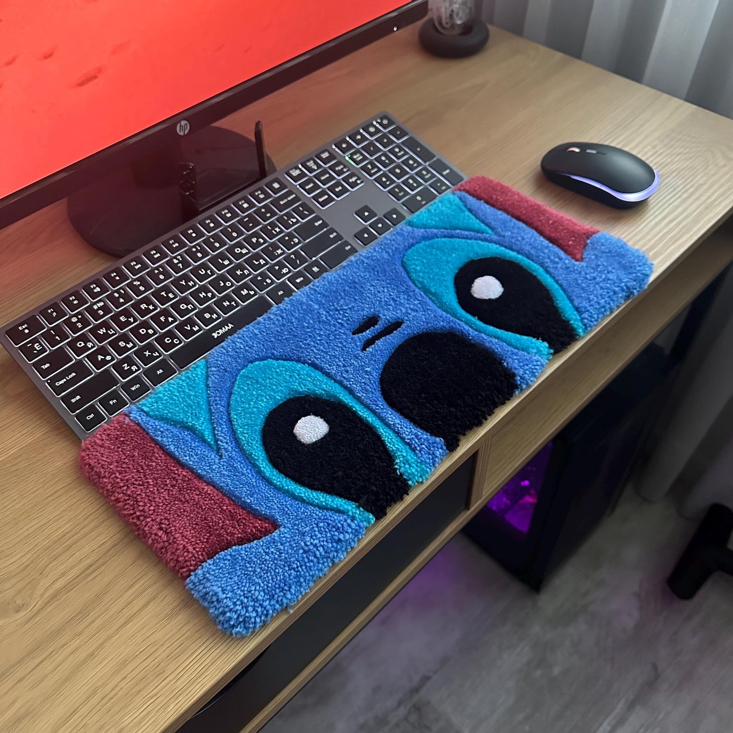 Tufted Stitch Keyboard Wrist Tufted Rug