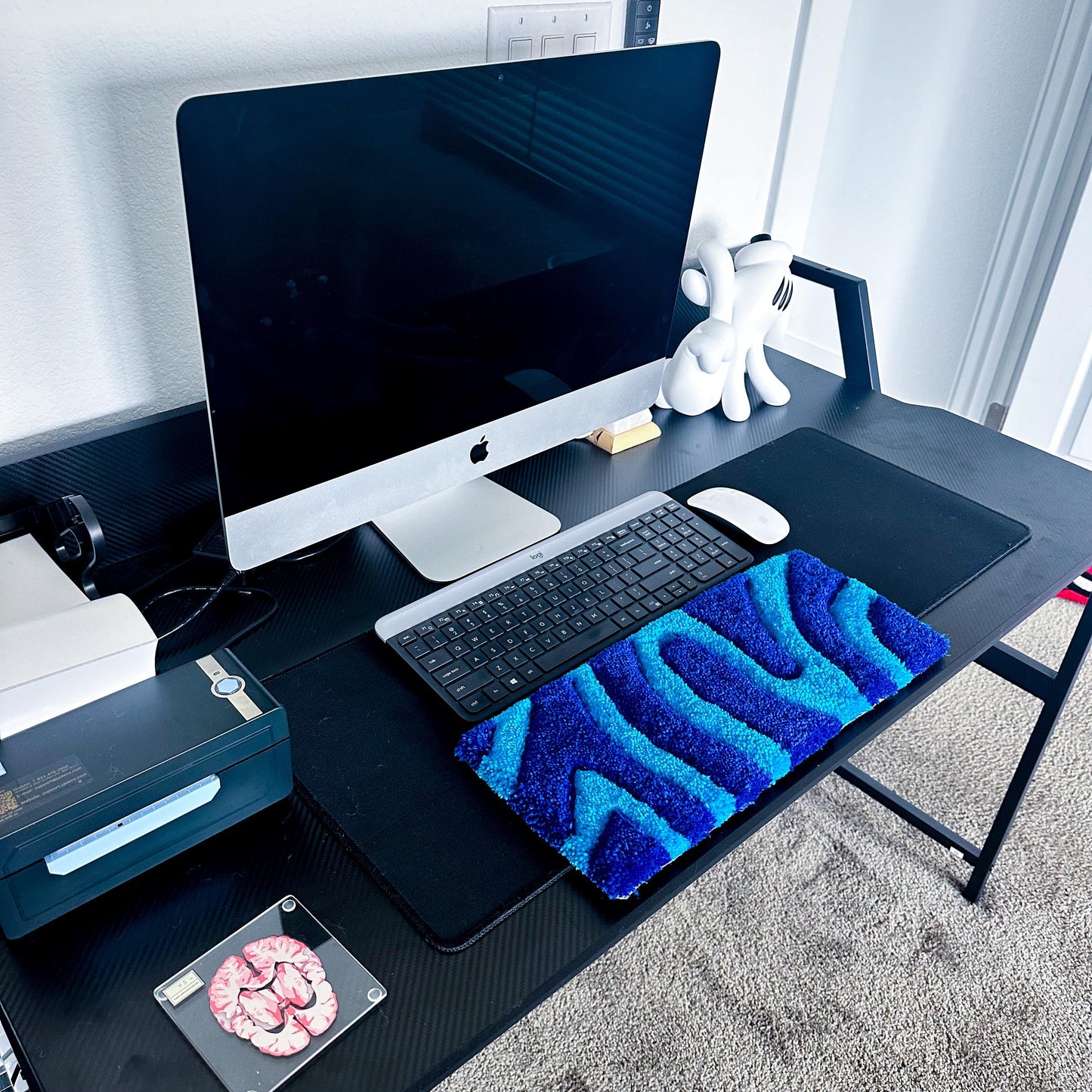 Wavy Blue Keyboard Tufted Rug