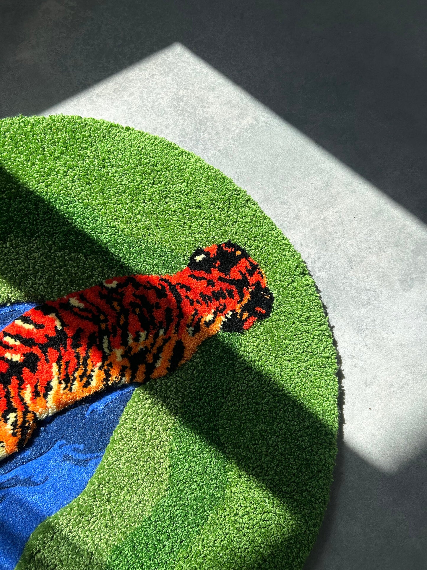 Tiger In The Pond Tufted Rug