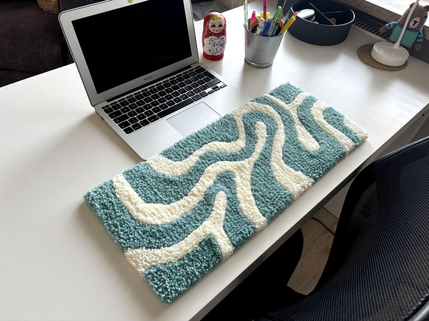 Wavy Blue White Keyboard Rug