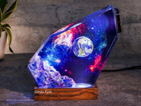 Astronaut Galaxy Epoxy Resin Lamp