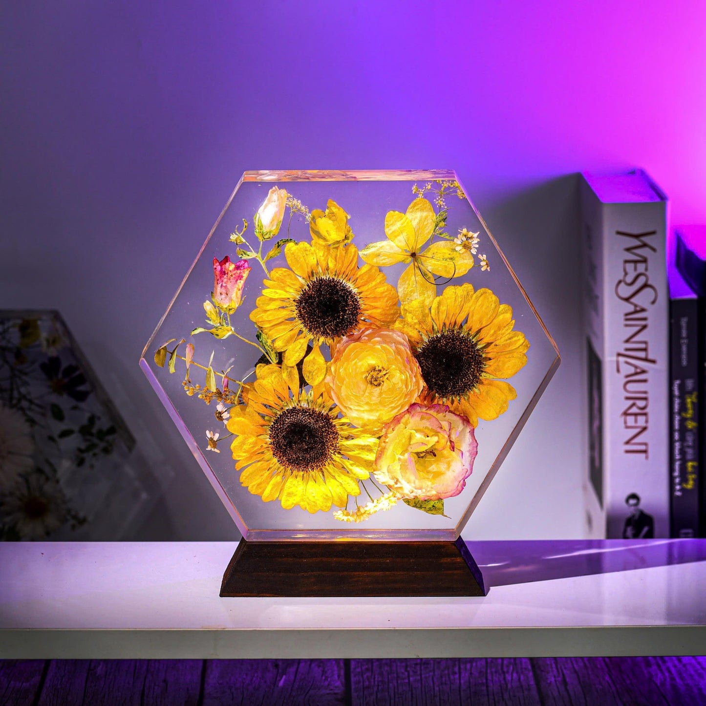 SUNFLOWERS Resin Lamp