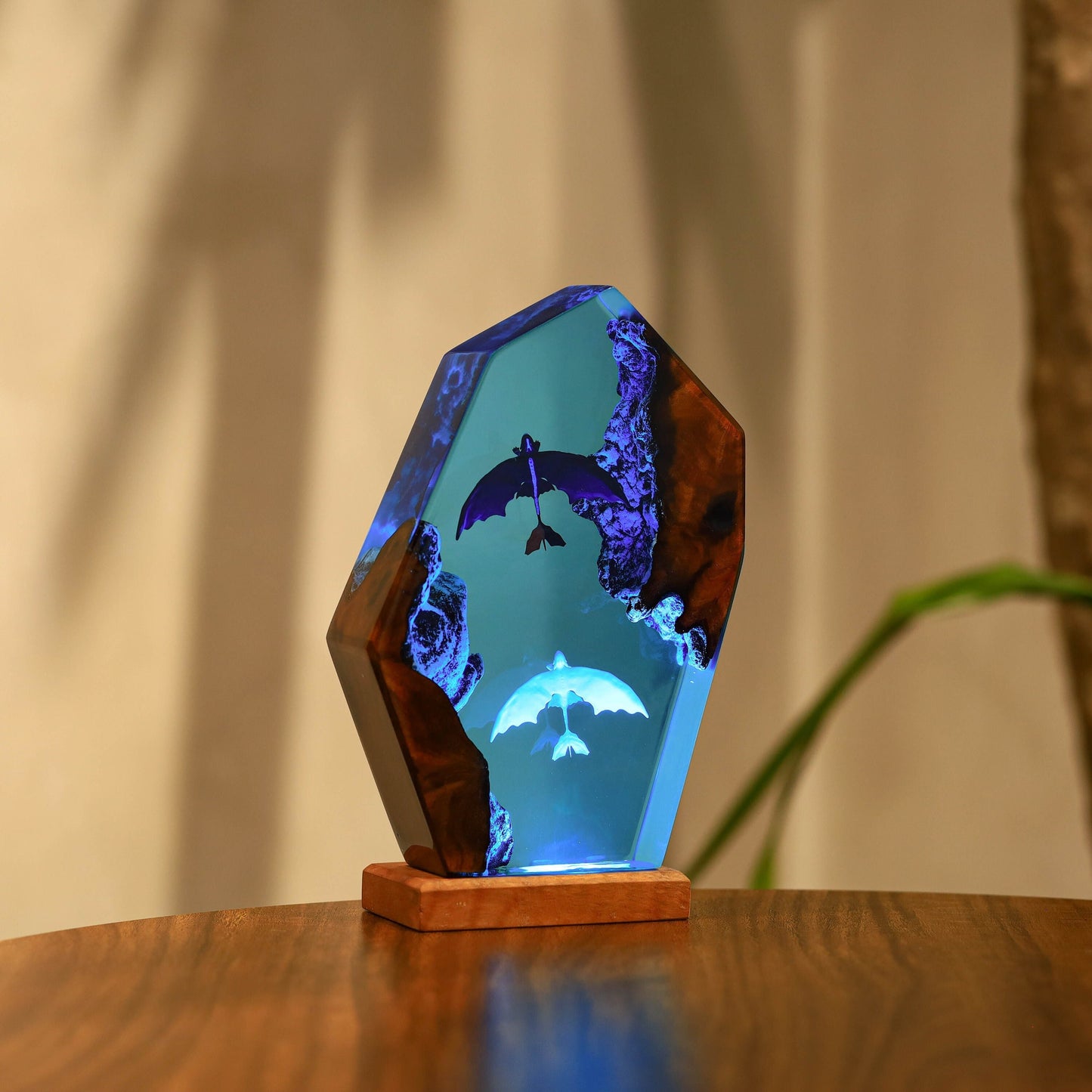 T.ooth.less and l.ight fu.ry Epoxy lamp