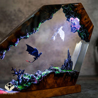 Too.thl.ess Dragon resin lamp