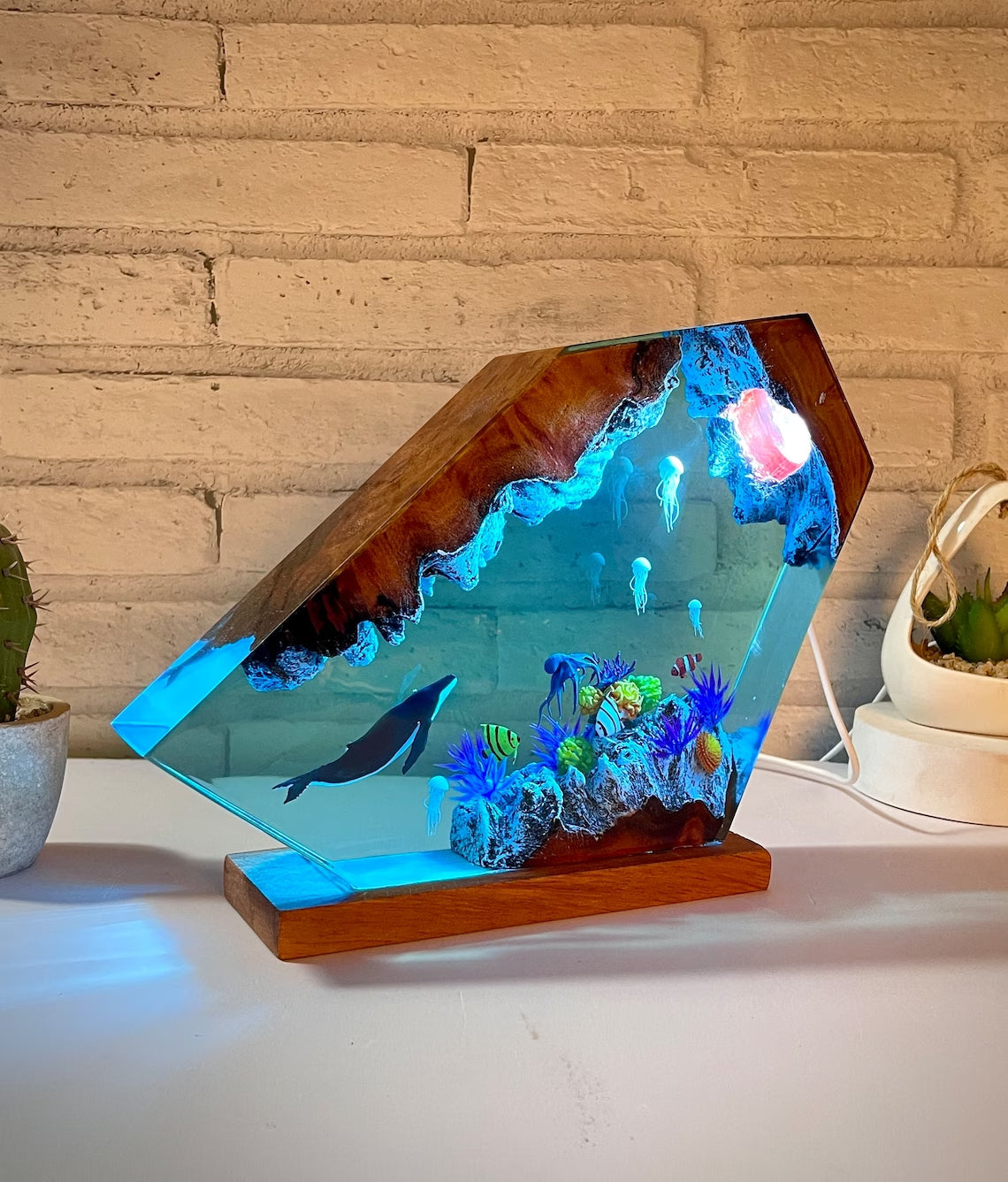 Humpback whale and Jellyfish resin night light,Epoxy and Wooden Night Lights